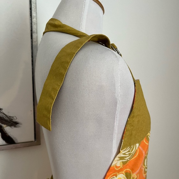 NEW Rock Paper Scissors Green & Orange Print Apron - Picture 5 of 9